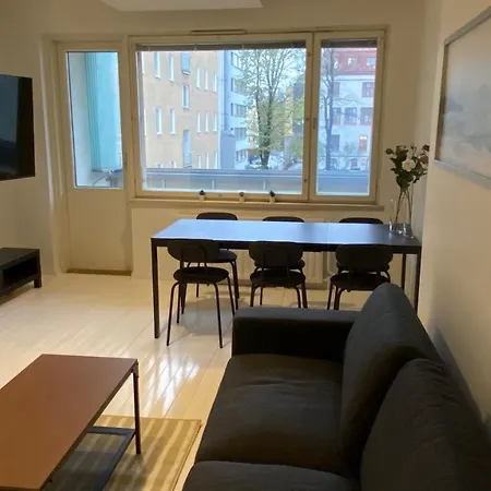 Keskustan Sykkeessa Tilava Koti - 3 Bedroom City Center 图尔库